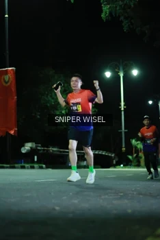 Runner Photo 3522831
