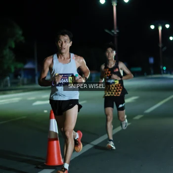 Runner Photo 3522974