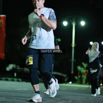 Runner Photo 3523017