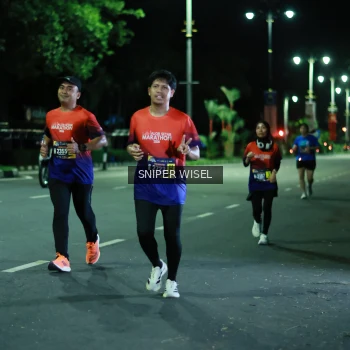 Runner Photo 3523078