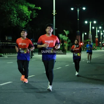 Runner Photo 3523081