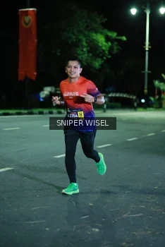 Runner Photo 3523166