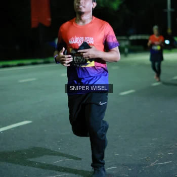 Runner Photo 3523318