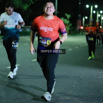 Runner Photo 3523716