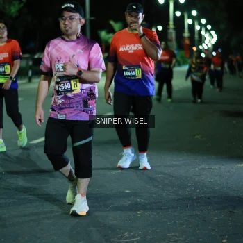 Runner Photo 3524414