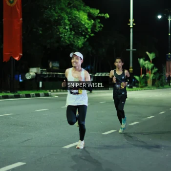 Runner Photo 3524443