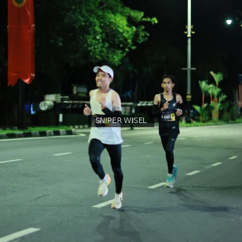 Runner Photo 3524444