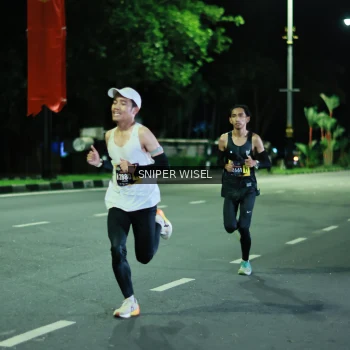 Runner Photo 3524452