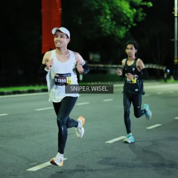 Runner Photo 3524456