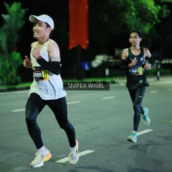 Runner Photo 3524463