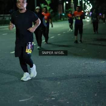 Runner Photo 3524476
