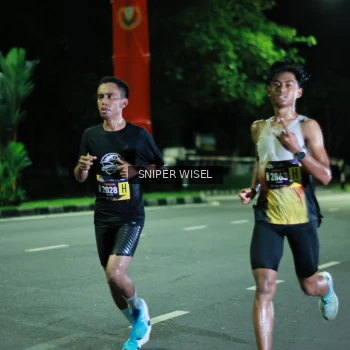 Runner Photo 3524484