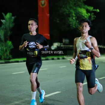 Runner Photo 3524489