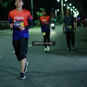 Runner Photo 3524494