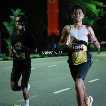 Runner Photo 3524497