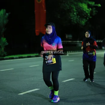 Runner Photo 3524565
