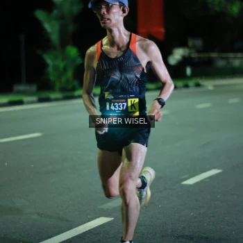 Runner Photo 3524604