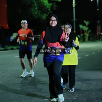 Runner Photo 3524605