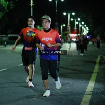 Runner Photo 3524638