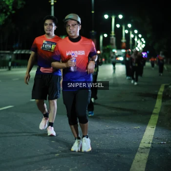 Runner Photo 3524641