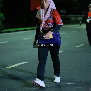 Runner Photo 3524705