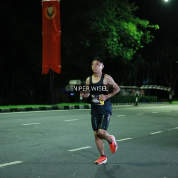 Runner Photo 3524741
