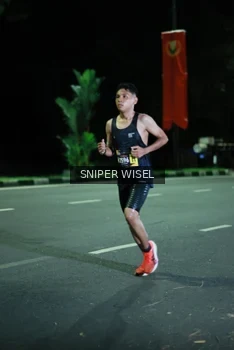 Runner Photo 3524758