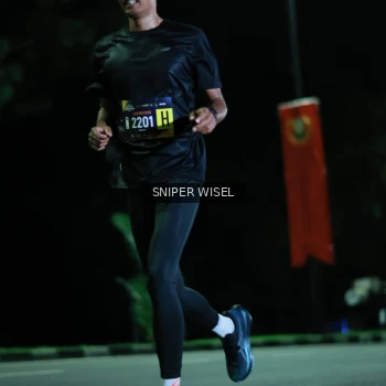 Runner Photo 3524832