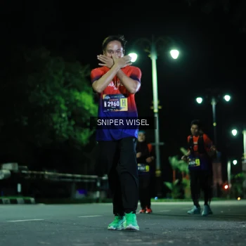 Runner Photo 3524875