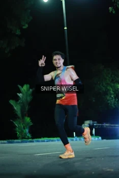 Runner Photo 3524891