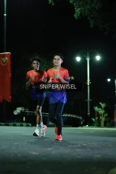 Runner Photo 3524947