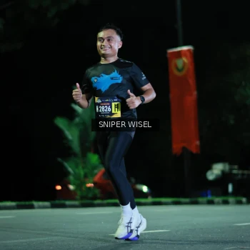 Runner Photo 3525003