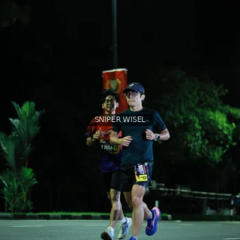 Runner Photo 3525123