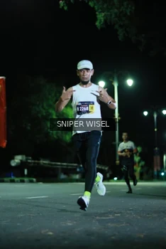 Runner Photo 3525164
