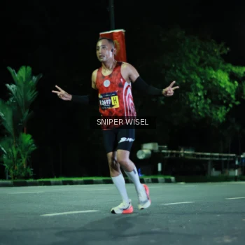 Runner Photo 3525252