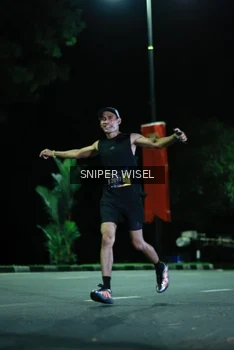 Runner Photo 3525298
