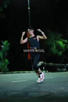 Runner Photo 3525331