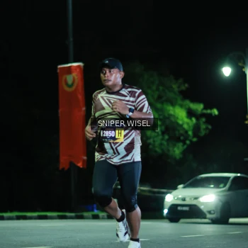 Runner Photo 3525354