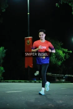 Runner Photo 3525409