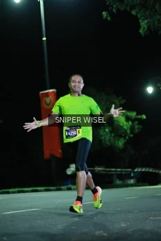 Runner Photo 3525431