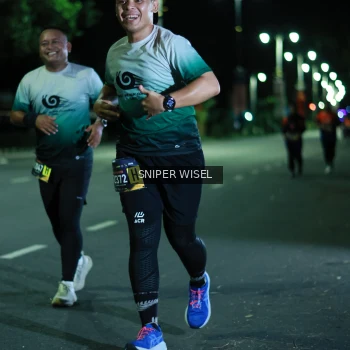 Runner Photo 3525671