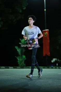 Runner Photo 3525728