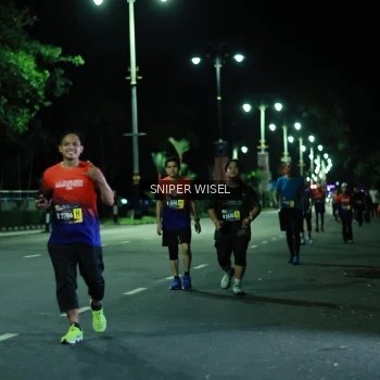 Runner Photo 3525782