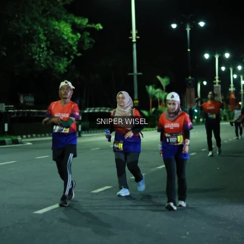 Runner Photo 3525865