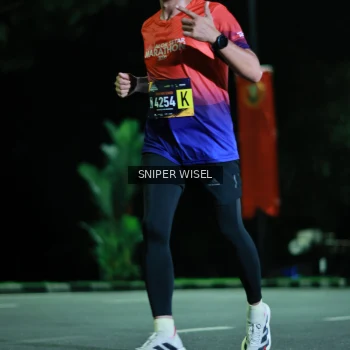 Runner Photo 3525943
