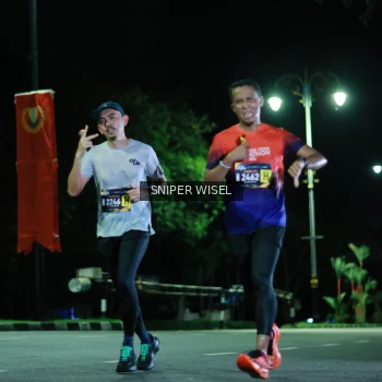 Runner Photo 3526071