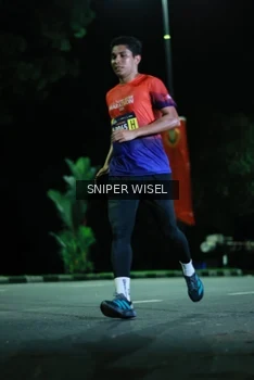 Runner Photo 3526126