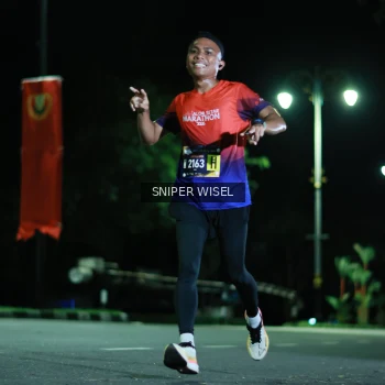 Runner Photo 3526141