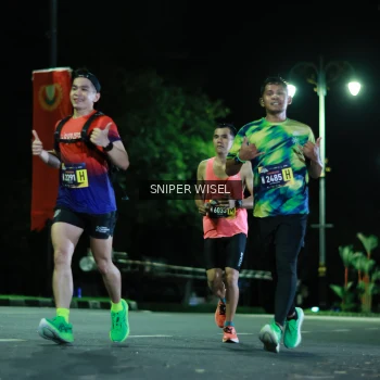 Runner Photo 3527162