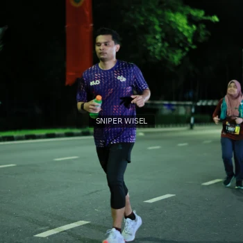 Runner Photo 3527429